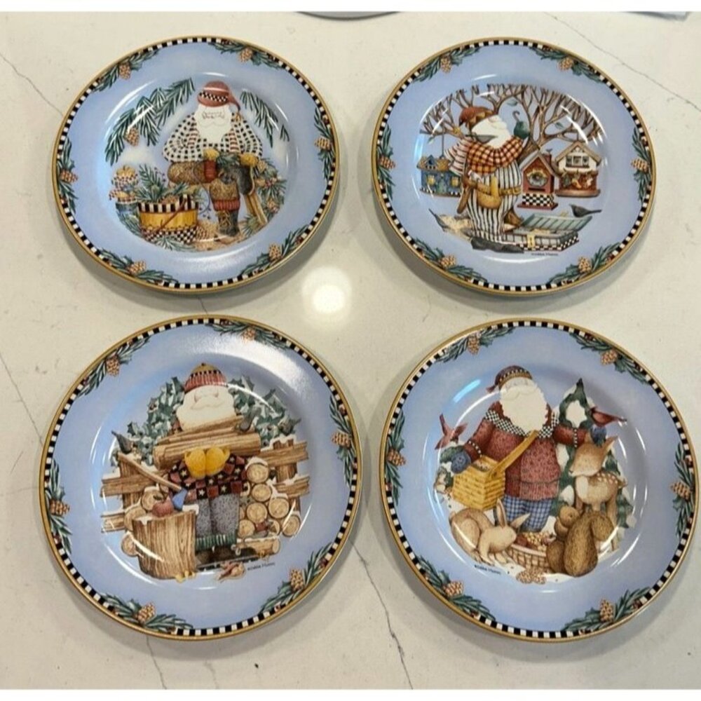 Set of 4 Vintage Sakura Debbie Mumm Woodland Santa 8” Salad Dessert Plates